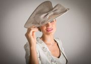 Hat-Loretta-670