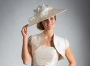 Hat-Nadia